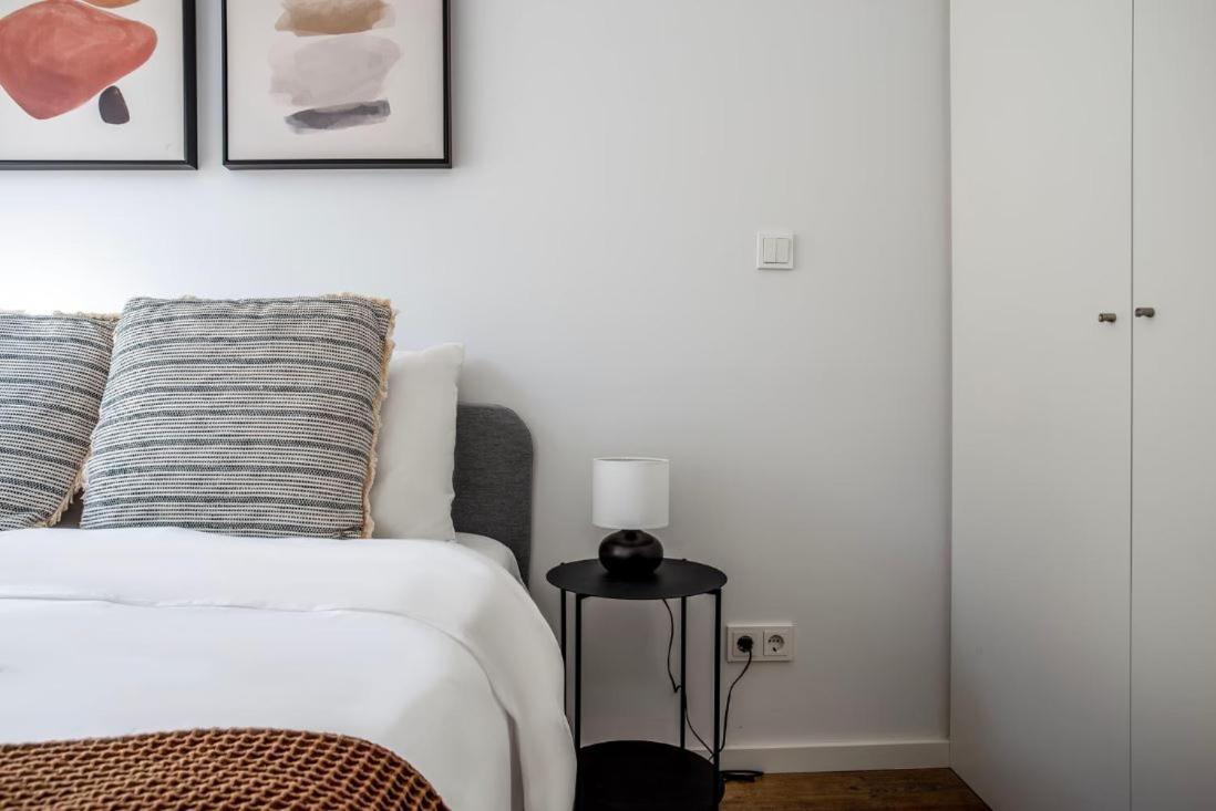 Private Bedrooms In The Heart Of Lisabona Exterior foto