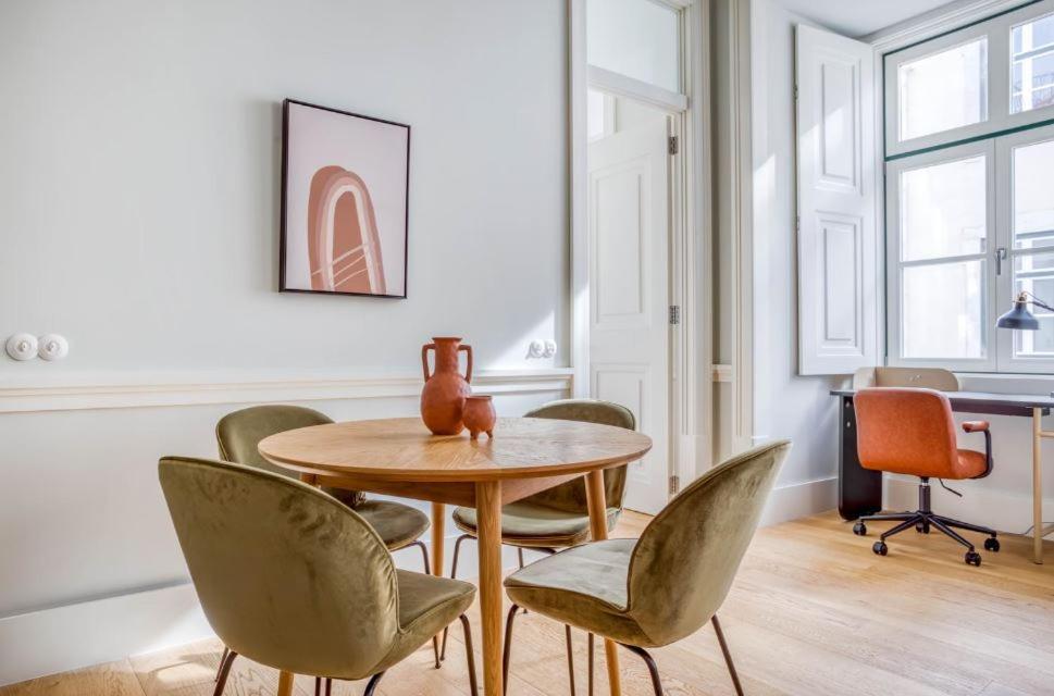 Private Bedrooms In The Heart Of Lisabona Exterior foto